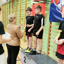 Podium dla drużyny z Mycielewa. Srebro w tenisie stołowym