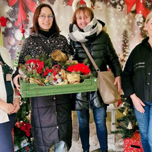 Dotarły piękne kartki z życzeniami dla seniorów. Miły gest