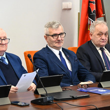 Obradowała Rada Powiatu. Nowy wiceprzewodniczący wybrany