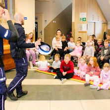 Do szkoły zawitali policjanci. Poruszono wiele tematów