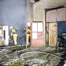 Poranny pożar. Akcja gaśnicza z udziałem 8 zastępów