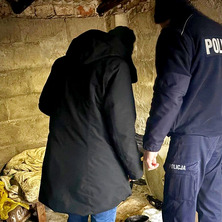 Zima nie odpuszcza. Kontrole miejsc przebywania osób bezdomnych
