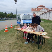 Festynów nie brakowało. Wśród atrakcji stanowisko policjantów